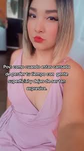 como cuando te reclaman por que dicen que eres cortante, pésima y fría 😒  que se sorporten, no cualquiera puede tener mi atención👌