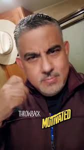 Omar Urias (@ourias70)