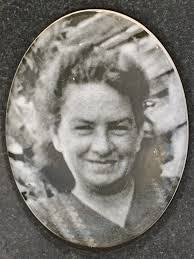 Denise Youngberg's Instagram, Twitter & Facebook