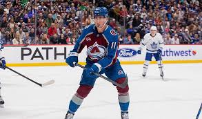 Avalanche acquire Brock Nelson from the Islanders on the eve of the NHL trade deadline | NHLPA.com