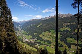 Maybe you would like to learn more about one of these? Ahrntaler Sonnenweg Sunnsat Sudtirol