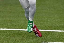 Since the 1971 nfl season, the national football league has been played on christmas day a total of 14 times. Nfl Fines Saints Alvin Kamara For Red Green Cleats On Christmas Day