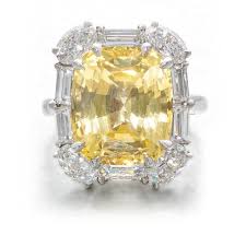 Tiffany Platinum Yellow Sapphire And Diamond Ring Yellow Sapphire X3d 9 74ct Dia X3d 2 78 Diamond Diamond Ring Gemstone Engagement