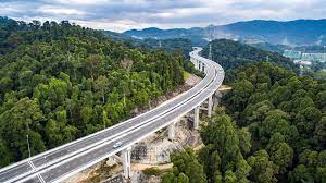 Dulunya bisa dilewati kapal dengan ukuran lebar 60 meter dengan tinggi maksimum 44,5 meter. Rawang Bypass Lebuh Raya Paling Tinggi Malaysia Dibina Atas Pokok Giam Kanching Libur