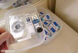 試供品や化粧品サンプルのおしゃれな収納方法 ホテルアメニティの整理におすすめ ホームオフィスのデザイン 収納 アイデア グッズ 収納