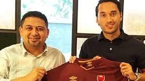 Psm punya marck klok, wiljan pluim, dan maitimo yang merupakan pemain naturalisasi asal belanda. Ezra Walian Resmi Gabung Psm Dapat Kontrak 3 5 Tahun Bola Liputan6 Com