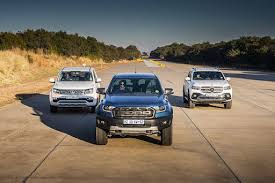 Brenwin Naidu Tests Which Bakkie Is Best Between The Ford Ranger Raptor Vw Amarok 3 0 V6 Tdi 4motion Highline An Ford Ranger Raptor 2019 Ford Ranger Vw Amarok