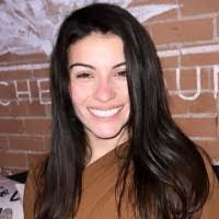 Angela Nossa's Instagram, Twitter & Facebook