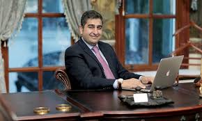Diye merak ediyorsanız doğru sayfadasınız. Peker In Isaret Ettigi Sezgin Baran Korkmaz Kimdir Tele1