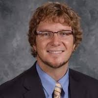 Stephanie Braatz's Instagram, Twitter & Facebook