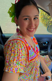 Me siento como una muñeca mexicana,hoy soy la muñeca Lele!!🇲🇽💕🎼