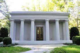 Leona Helmsley Hotel Mogul Nicknamed The Queen Of Mean Sleepy Hollow Cemetery Sleepy Hollow New Yor Grave Monuments Grave Marker Cemetery Headstones