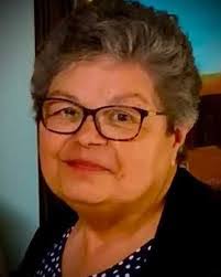 Sara Marquez's Instagram, Twitter & Facebook