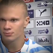 Sam Burch (@q.r_r34)