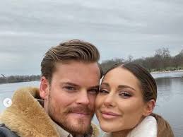 MIC's Louise Thompson shares story of her miscarriage