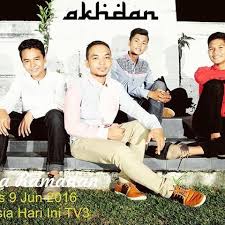 Projekaspirasinspirasi ep september 2020 tajul sedalam dalam rindu split screen cover. Biodata Tajul Adik Achik Spin Azhan Co