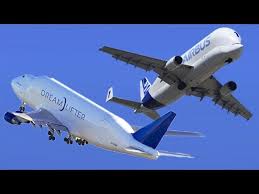 The two aircraft have several similarities. Airbus Beluga Vs Boeing Dreamlifter Youtube