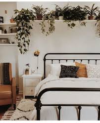 See more ideas about master bedroom redo master bedroom diy master. Impressive 50 Small Bedroom Ideas For Couple Bedroomideas Small Apartment Bedrooms Remodel Bedroom Small Bedroom Decor