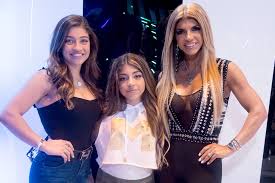 Milania lost over 40 lbs since joe's. Teresa Gia And Milania Giudice Look Like Triplets In New Photo Style Living