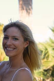 Alexandria Lockwood's Instagram, Twitter & Facebook