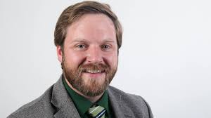 Kit Wyatt's Instagram, Twitter & Facebook