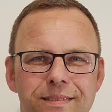 Du suchst eine sinnstiftende und gleichzeitig zukunftssichere Arbeit?