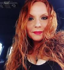 This is how I remember Christmastime 🎄🔔