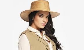 J'ai commencé il y a quelques jours la série terre de passion (tierra de reyes) sur 6play, elle était la depuis longtemps et comme par hasard quand je m'y suis mis ils ont supprimé les épisodes ou je me. Scarlet Gruber Alias Andrea Del Junco Des Reves De Danse A Terre De Passion Vudaf