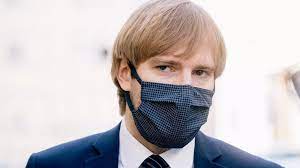 Října 1986 české budějovice) je český politik a právník, bývalý zpěvák a hudební skladatel, od prosince 2017 do září 2020 ministr zdravotnictví čr v první a poté i druhé babišově vládě, od října 2017 poslanec poslanecké sněmovny pčr. Exministr Vojtech Skonci V Politice Vyhlizi Post Velvyslance Ve Stastne Zemi Seznam Zpravy