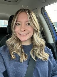 Amanda Cassella's Instagram, Twitter & Facebook