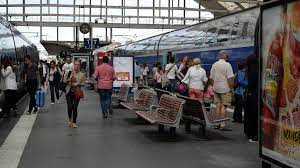 Arrêt du 11.01.2000 peugeot c/ sncf : Greve La Sncf Bloque Les Reservations De Trains Pour Le 5 Decembre Et Les Jours Suivants