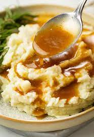 Whether you are making pot roast, chicken fried steak or hamburger steak, nothing finishes off beef better than a homemade gravy made from drippings. Brown Gravy Recipe No Drippings Needed The Cozy Cook