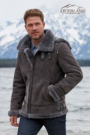 Men S Shearling Coats And Jackets Timeless Styles Crafted To Last Sheepskin Shearling Iconic Menscoa Leather Jacket Men Pilot Leather Jacket Mens Outfits