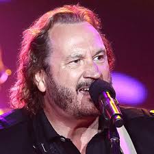 Songwriter Gary Burr reveals 'challenging' process of creating songs for  A-listers from Kelly Clarkson to Garth Brooks