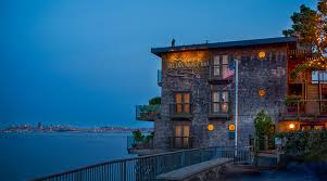 A terrace and dry cleaning are also provided. Inn Above Tide Ranked As A Top Hotel In California Waterford Hotels