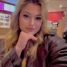 Evita Xheni Oksa added a new photo.