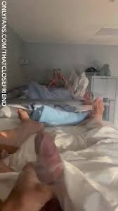 Jerking off at the hostel - ThisVid.com