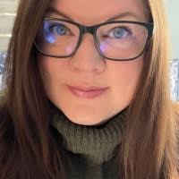 Amy Wix's Instagram, Twitter & Facebook