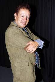 Miguel luis desconoce dónde se encuentra hospitalizado sammy pérez, busca a su gran amigo. G2ofsrpzxrn4ym