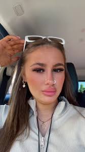 Sian Maxwell (@sian.maxwell)'s videos with High in the moment