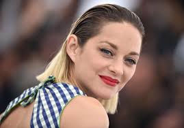 Also released as la vie en rose) propelled her to international fame. Marion Cotillard Se Confie Sur Ses Enfants Ils Ont Le Droit De Me Rejeter Elle