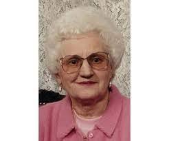 Mavis Wagner's Instagram, Twitter & Facebook