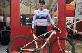 L' annata del ciclista professionista mathieu van der poel. The Canyon Lux Cf Bike With Which Van Der Poel Has Won The European Xco Championship 2019