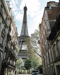 Rue De L Universite Paris France Visit Paris Paris Tours Visit Europe