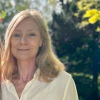 100+ profils pour “Gray”