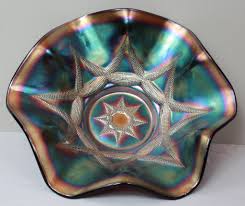 It is in perfect condition with no damage of any kind. Bargain John S Antiques Antique Dugan Carnival Bowl Amethyst Ski Star Pattern Bargain John S Antiques