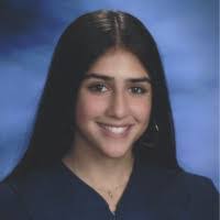 Helena Lowe's Instagram, Twitter & Facebook