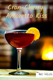 Cran Cherry Amaretto Kiss Wet Whistle Recipe Cocktail Recipes Easy Amaretto Drinks Frozen Cocktail Recipes