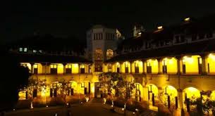 Bangunan atau gedung lawang sewu dulunya yang merupakan kantor dari nederlands indische spoorweg maatschappij (nis) yang mulai dibangun pada tahun 1904 dan selesai pada tahun 1907. Wisata Sejarah Ini Fakta Unik Di Balik Bangunan Lawang Sewu Semarang