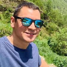 ᛃᛟᛋᚢᛖ ᚠᚢᚾᛖᛋ